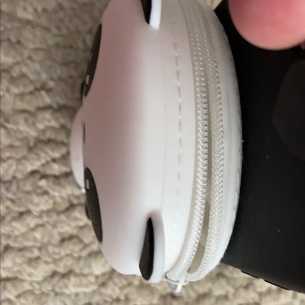 Iphone case - Picture 2 of 2